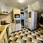 Maison Familiale De Ville A Etretat
