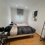 Petite Maison De Ville
