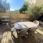 Superbe Appartement En Rez De Jardin Avec Parking