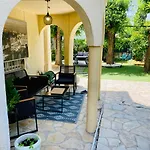 Belle Villa A 5 Mn Du Centre Avec Grd Jaccuzy