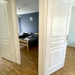 Maison Pour 6 Personnes Avec Garage Et Jardin