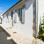 A Deux Pas Du Marche Maison 6 Personnes