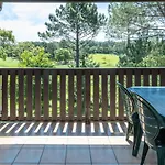 Le Gouic Joli Appartement Piscine