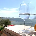 Elegant Appartement T2 En 1Ere Ligne De L'Etang De Thau Avec Terrasse - Cures Et Vacances