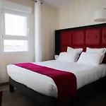 Logis Hotel Saint Guirec Et De La Plage