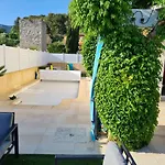 Villa Elegante A Ollioules + Piscine