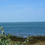 Vue Mer Prefailles, Plage A 50M