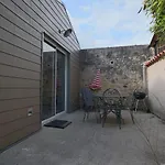 Elma Stay Location Lhermitage