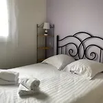 23M Peaceful With Balcony With Sea View !