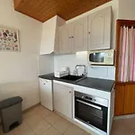 Studio/Cabine Mer 4 Pers: Terrasse, Pres Plage, Garage Prive, Tout Equipe, St-Jean-De-Monts - Fr-1-224C-70