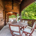 Chalet Doux Abri Morzine - By Emerald Stay