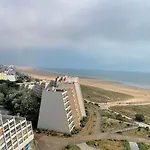 Studio A St-Jean-De-Monts, Avec Parking, Balcon Et Vue Mer - Fr-1-224C-201