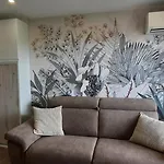 Charmant Studio Sete Cosy Refait A Neuf Parking Plage A Pied
