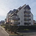 Cabourg T2 Front De Mer - Proche Thalasso