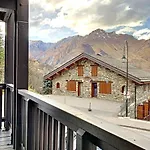 Appartement Cosy Au Pied Des Pistes Avec Parking Et Balcon, 4 Pers, Centre Village - Fr-1-344-1077