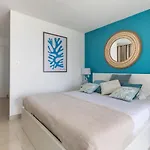 Blue Coral Heliopolis Naturiste