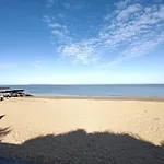 Villa Piscine Vue Mer Et Acces Plage De Chatelaillon