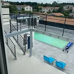 Bel Appartement Chez Particulier Calme Et Piscine