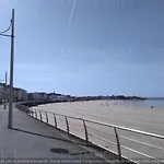 Joli Studio Avec Terrasse A Deux Pas De La Plage