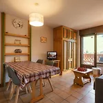 Studio 3***, 4 Pers, Haut Du Village, Proche Pistes Et Commerces, Garage Inclus, La Clusaz - Fr-1-304-55