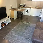 Studio Duplex Avec Jardin Terrasse La Genette Le Mail