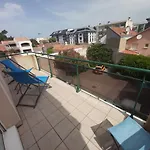 Centre, Grand T2 Balcon Pkg, Plage Gare 600M, Tres Calme