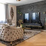 Magnifique Loft / Spa En Face De La Cathedrale !