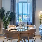 Magnifique Loft / Spa En Face De La Cathedrale !