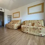 Studio Charmant Avec Balcon, 4 Couchages, Proche Plage Des Minimes, Commerces Et Transports, La Rochelle - Fr-1-246-629