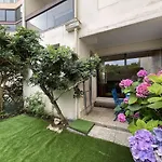 Appartement Cosy Avec Terrasse, Piscine Et Proche Plage A La Rochelle - Fr-1-246-627
