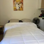 Studio Moderne & Fonctionnel