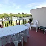 40M With Terrace In A Residence With Pool