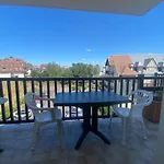 23M Peaceful With Balcony With Sea View !