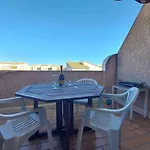 Studio Cabine Avec Terrasse, Piscine Et Parking Prive A Marseillan - Fr-1-326-774