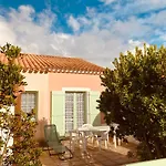 Maison Du Lac, Golf Et Ocean A 100M