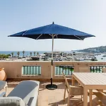 Le Rooftop Par Dodo-A-Cassis