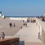 « Vacances Au Bord De Mer 1 »
