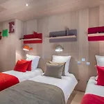 Chalet De Luxe Avec Jacuzzi, Hammam Et Salle De Cinema A Courchevel - Fr-1-562-43