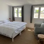 Ile De Re - T3 Avec Sublime Vue Mer - 80M2 - 4 A 6 Pers