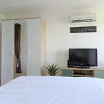 Appartement Proche Port Et Mer Avec Wifi Et Climatisation