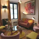Saintval4You Maison De Charme Au Centre Avec Jardin, P 1 Voiture Gratuit