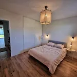 Appartement In Mimizan'S Center With Pool & Bbq