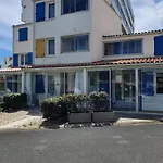 Saint Hilaire De Riez Residence Les Marines En Bord De Mer