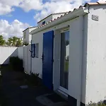 Maison 3 Pieces Pour 5 Personnes A 1,5 Km De La Mer Avec Piscine, Tennis Et Parking Prive - Fr-1-224A-58