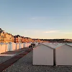 Charmante Villa Plein Sud 50M De La Plage - Balcon Vue Laterale Sur Mer - Equipee De La Fibre, Wifi, Internet