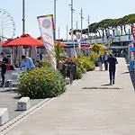 2 Bedroom Stunning Apartment In Vaux-Sur-Mer