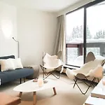 Appartement Courchevel 3 Pieces, 6 Pers, Skis Aux Pieds - Fr-1-575-16