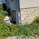 Logement A 50 M De La Mer !