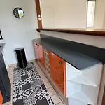 Beau 2 Pieces Quartier Brindeau A 10 Min A Pied Des Docks Et 20 Min De La Gare - Les Appartements Oceane