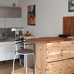 Studio Avec Verandas Vue Sur Port